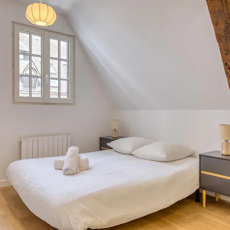 Apartman Jacky - Joli 2 Pieces Avec Vue Sur L'eglise Saint Maclou Rouen
