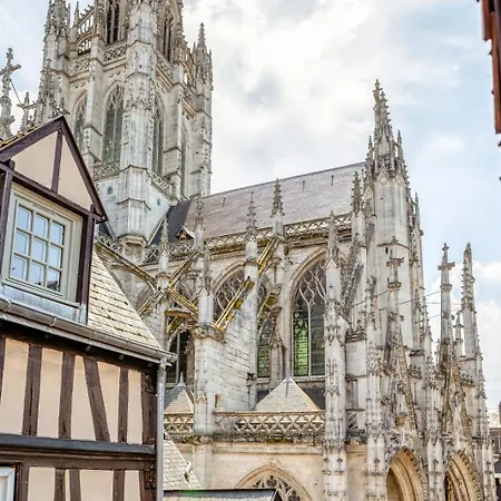 Apartman Jacky - Joli 2 Pieces Avec Vue Sur L'eglise Saint Maclou Rouen